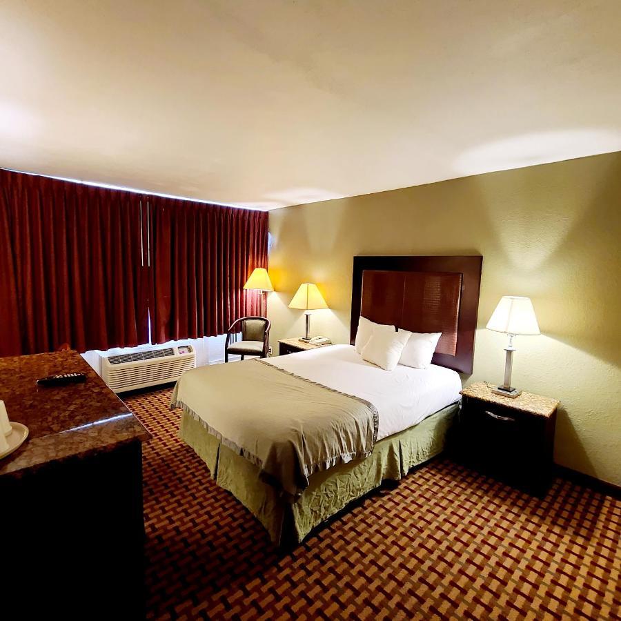Town Inn Бордентаун Экстерьер фото