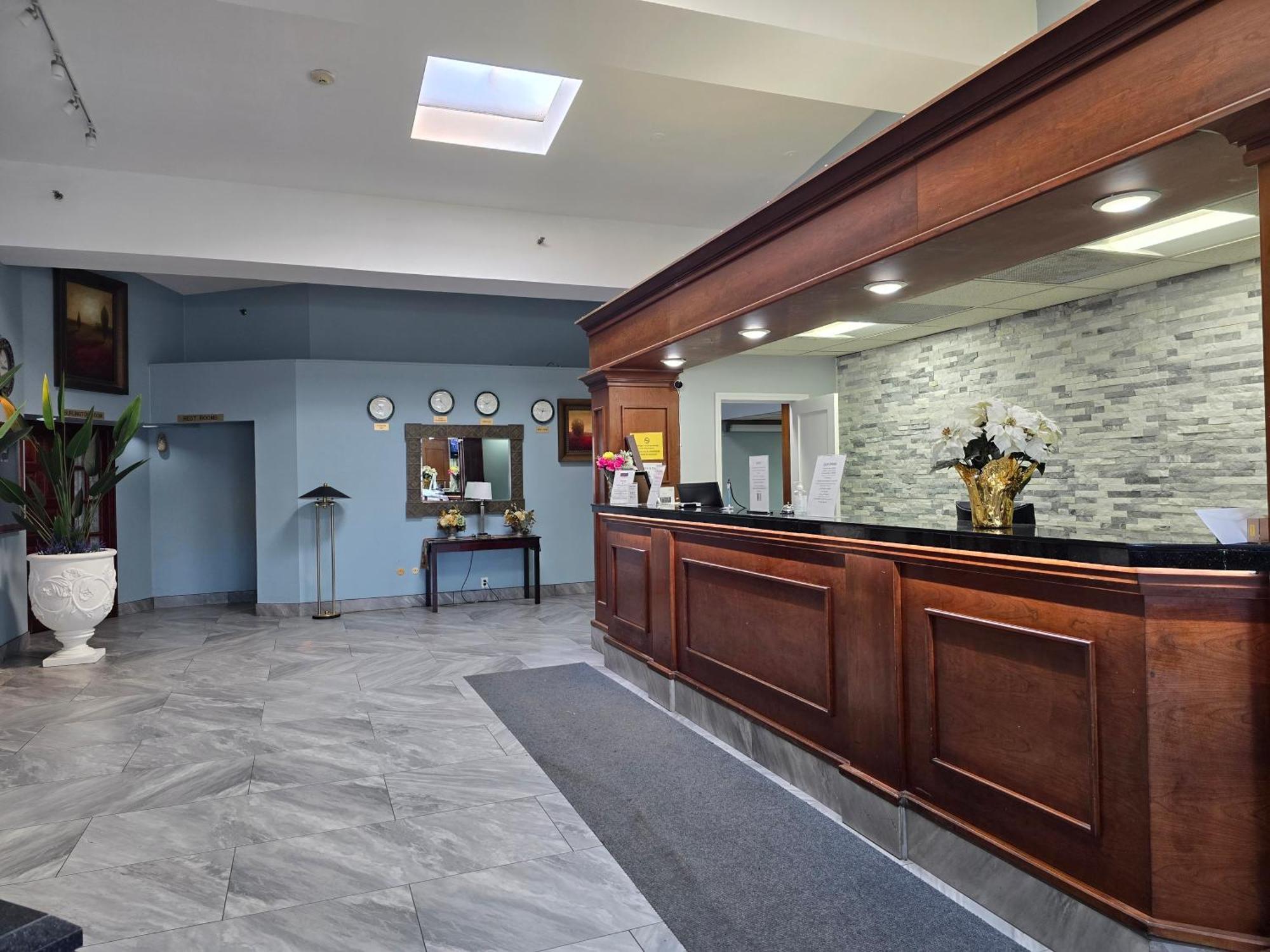 Town Inn Бордентаун Экстерьер фото